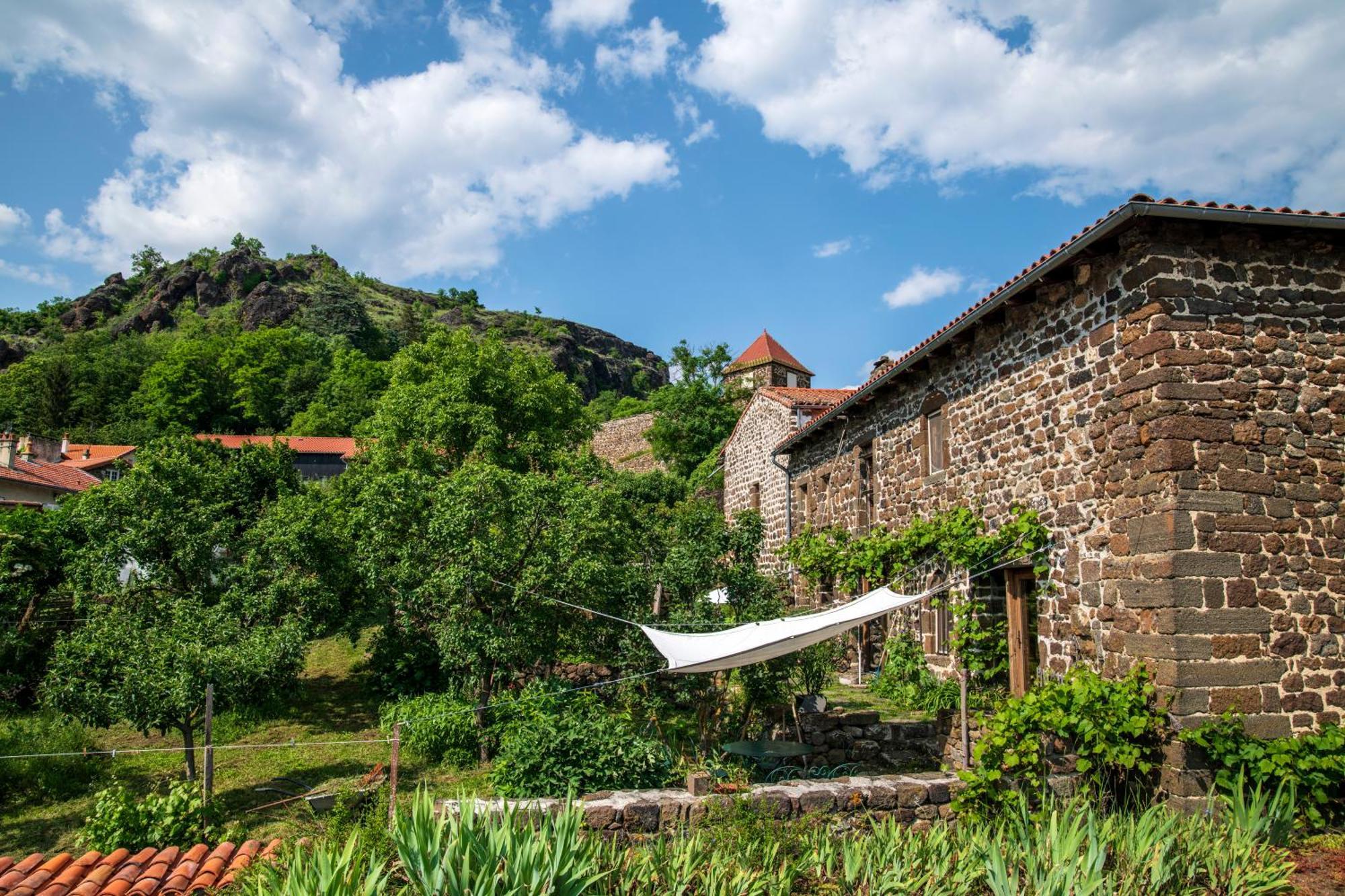 Chambre D'Hotes Et Gites Du Tapissier Polignac  Bagian luar foto